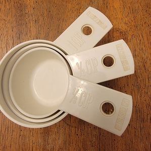 Vintage Pyrex Accessories Plastic Dry Measuring Cup Set of 3